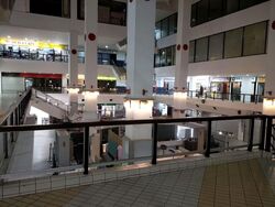 Upper Serangoon Shopping Centre (D19), Retail #567548171